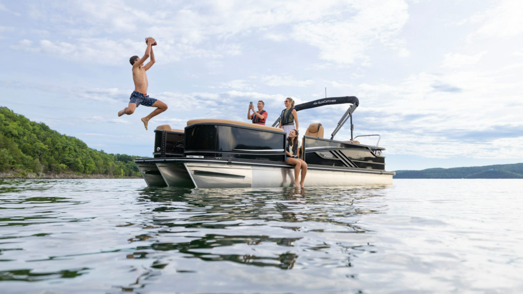 tritoon pontoon boat