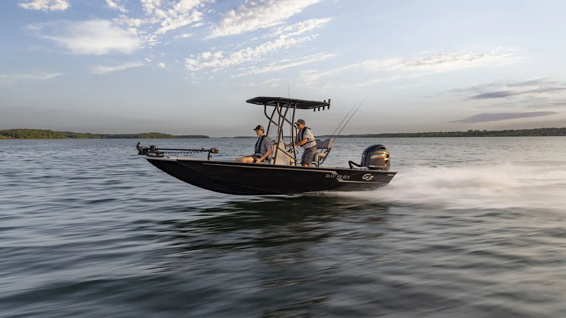 Bay-19-GX-Running-R-L-2